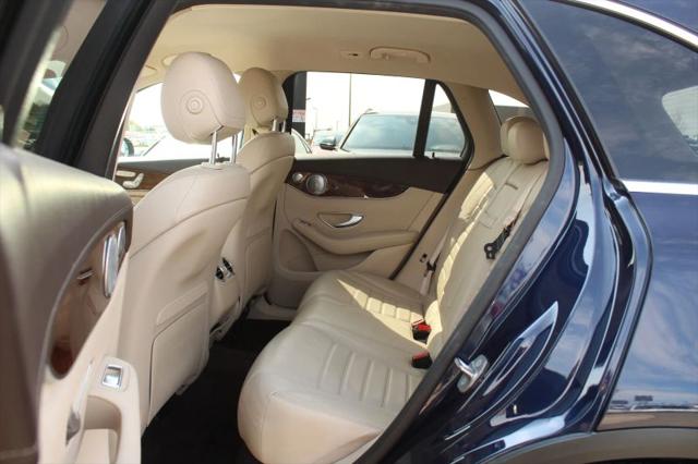 2016 Mercedes-Benz GLC 300