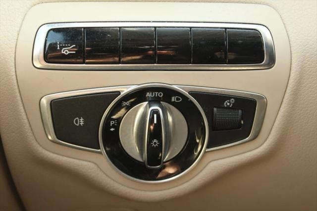 2016 Mercedes-Benz GLC 300