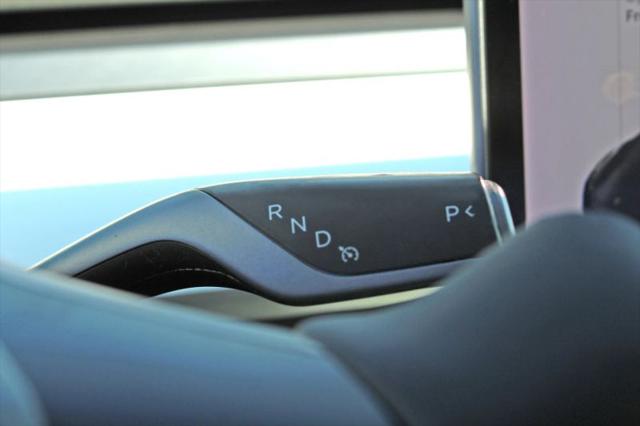 2021 Tesla Model Y Standard Range Rear-Wheel Drive