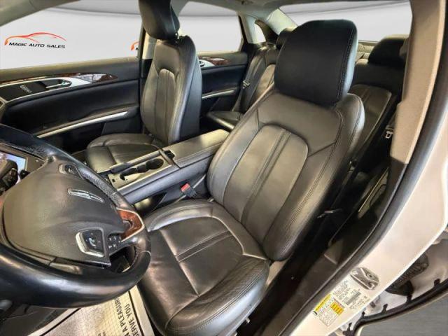 2015 Lincoln MKZ Base