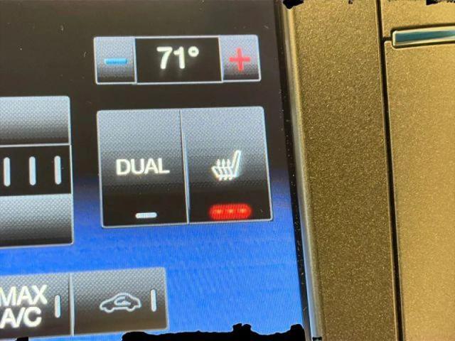 2015 Lincoln MKZ Base
