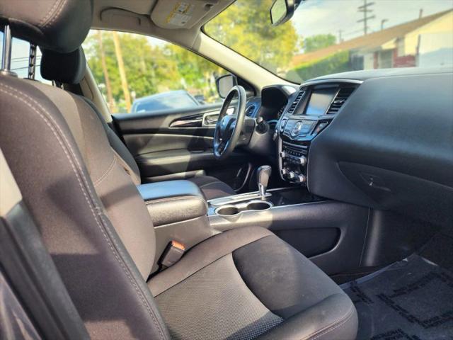 2020 Nissan Pathfinder SV 2WD