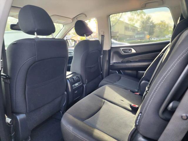 2020 Nissan Pathfinder SV 2WD
