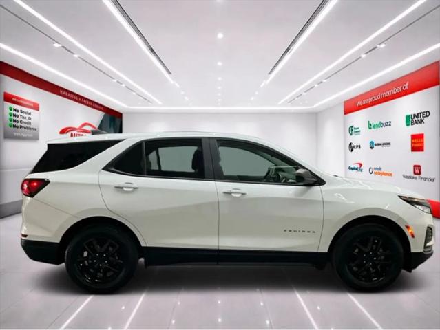 2022 Chevrolet Equinox AWD LS