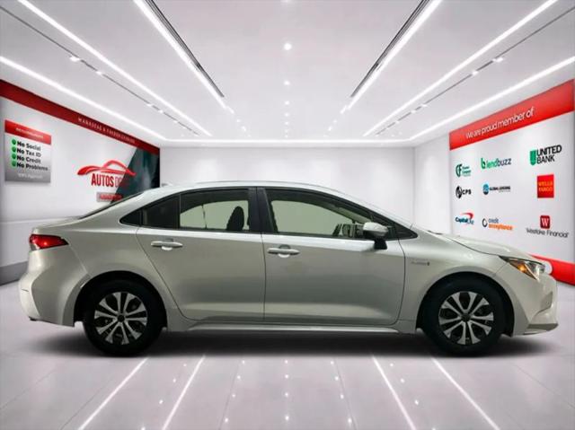 2020 Toyota Corolla Hybrid LE