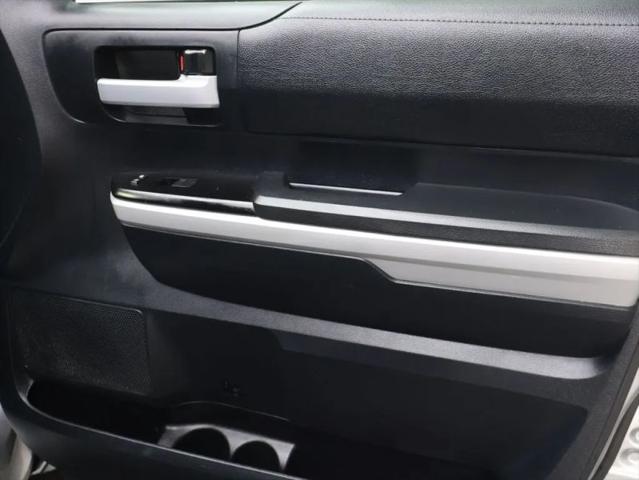 2018 Toyota Tundra SR5 5.7L V8