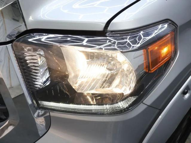 2018 Toyota Tundra SR5 5.7L V8
