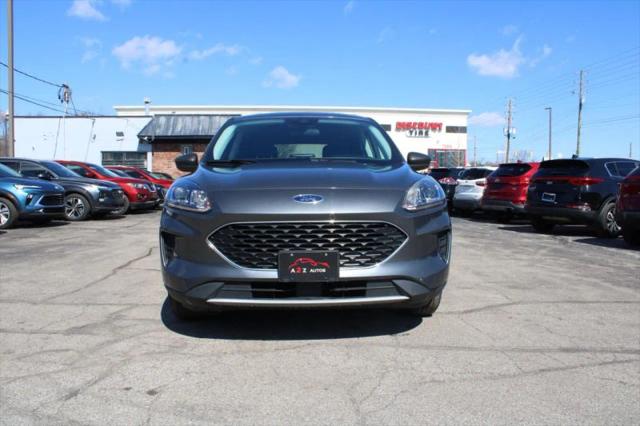 2022 Ford Escape SE Hybrid