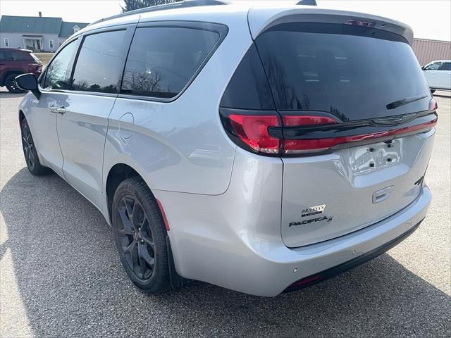 2026 Chrysler Pacifica Limited AWD