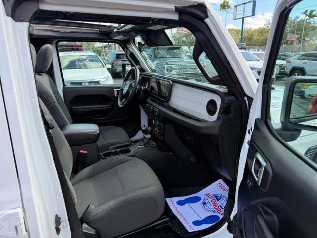 2024 Jeep Wrangler 4-Door Willys 4x4