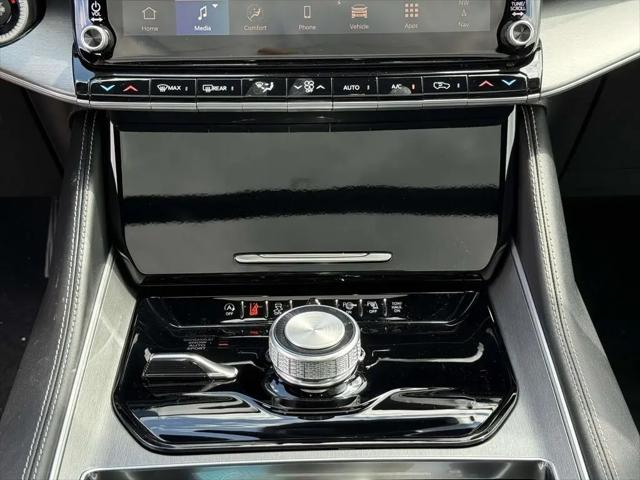 2026 Jeep Grand Wagoneer 4x4