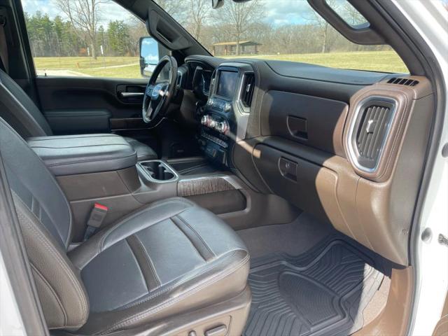 2023 GMC Sierra 2500HD Denali