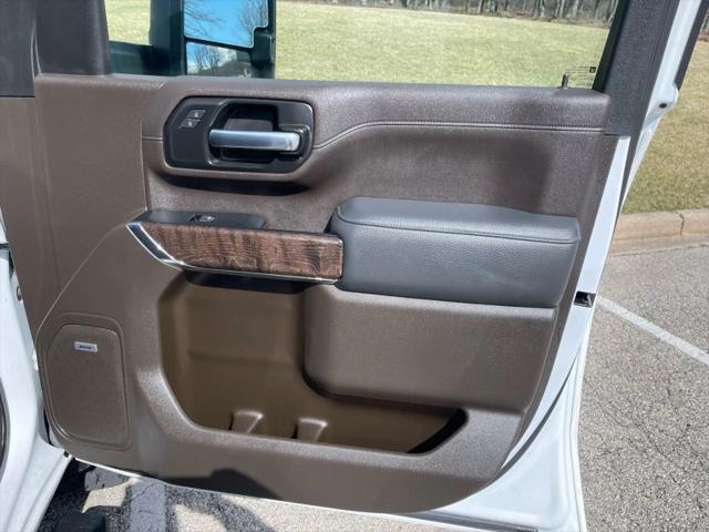 2023 GMC Sierra 2500HD Denali