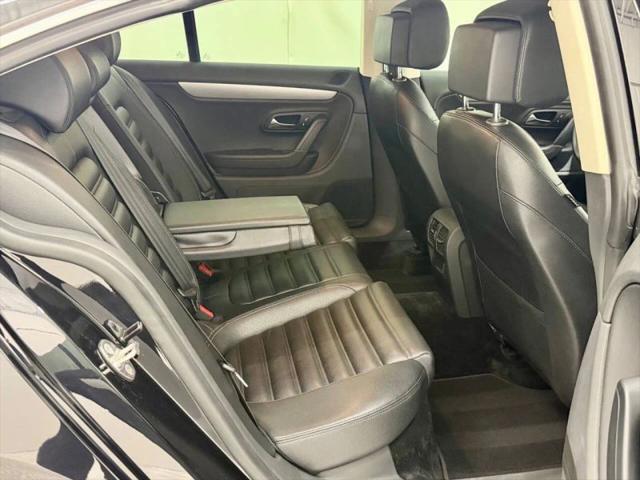 2014 Volkswagen CC 2.0T R-Line