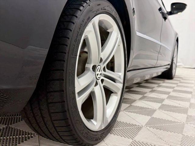 2014 Volkswagen CC 2.0T R-Line