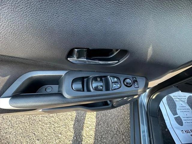 2021 Nissan Kicks SV Xtronic CVT