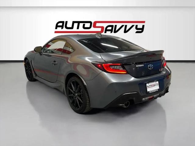 2024 Toyota GR86 Premium