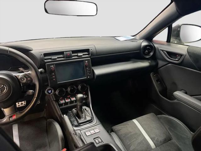 2024 Toyota GR86 Premium
