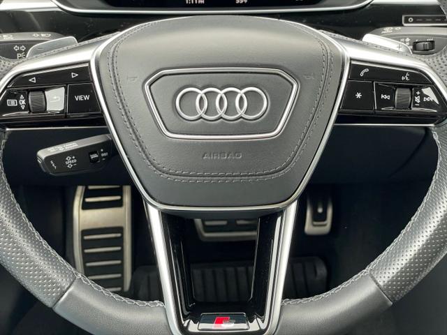 2023 Audi S8 TFSI quattro Tiptronic