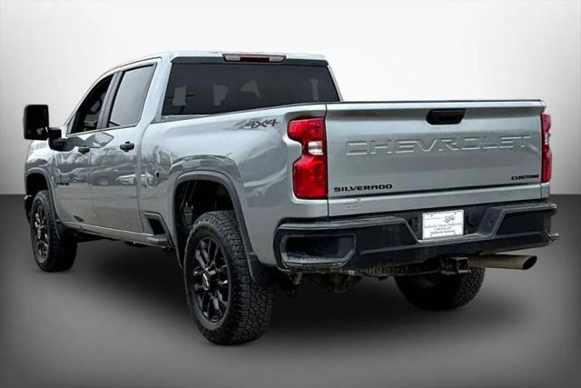 2025 Chevrolet Silverado 2500HD 4WD Crew Cab Standard Bed Custom