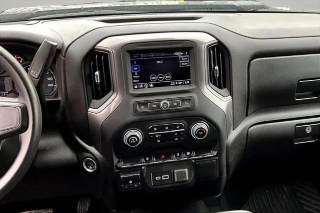 2025 Chevrolet Silverado 2500HD 4WD Crew Cab Standard Bed Custom