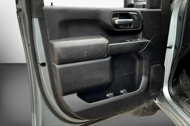 2025 Chevrolet Silverado 2500HD 4WD Crew Cab Standard Bed Custom