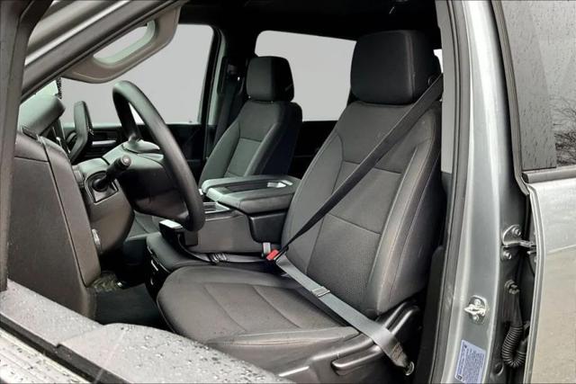 2025 Chevrolet Silverado 2500HD 4WD Crew Cab Standard Bed Custom