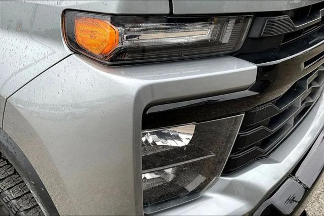 2025 Chevrolet Silverado 2500HD 4WD Crew Cab Standard Bed Custom