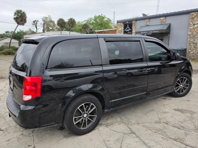 2015 Dodge Grand Caravan SE