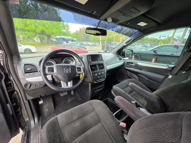 2015 Dodge Grand Caravan SE