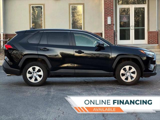 2025 Toyota RAV4 LE