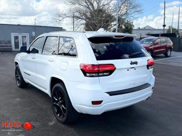 2017 Jeep Grand Cherokee Altitude 4x2