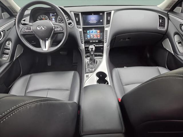 2023 INFINITI Q50 LUXE
