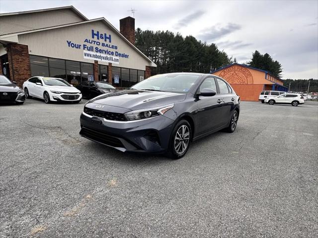 2024 Kia Forte LXS