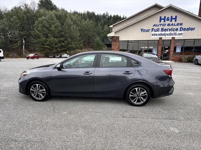 2024 Kia Forte LXS