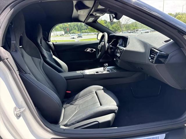 2026 BMW Z4 sDrive30i