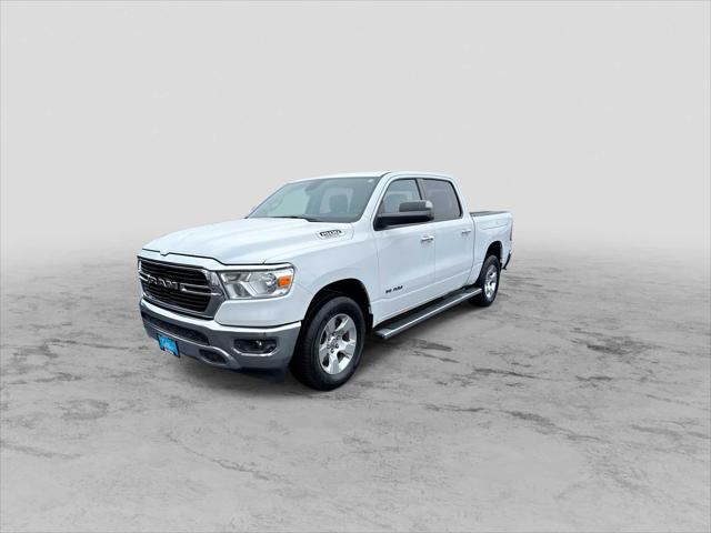 2020 Ram 1500 Big Horn Crew Cab 4x4 5'7" Box