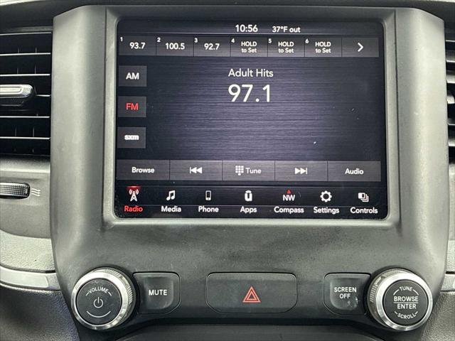 2020 Ram 1500 Big Horn Crew Cab 4x4 5'7" Box
