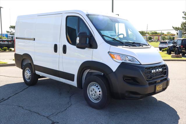 2026 Ram ProMaster Cargo Van Tradesman Low Roof 118" WB w/Pass Seat