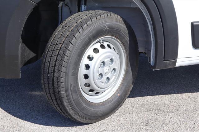 2026 Ram ProMaster Cargo Van Tradesman Low Roof 118" WB w/Pass Seat