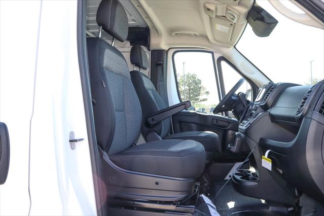 2026 Ram ProMaster Cargo Van Tradesman Low Roof 118" WB w/Pass Seat