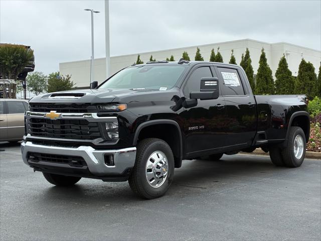 2026 Chevrolet Silverado 3500HD Crew Cab, Long Bed, LT Dual Rear Wheel, RWD