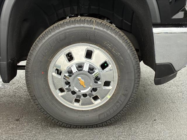 2026 Chevrolet Silverado 3500HD Crew Cab, Long Bed, LT Dual Rear Wheel, RWD