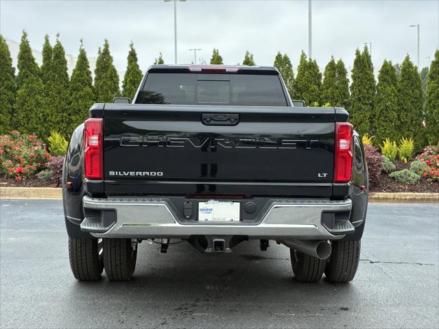 2026 Chevrolet Silverado 3500HD Crew Cab, Long Bed, LT Dual Rear Wheel, RWD