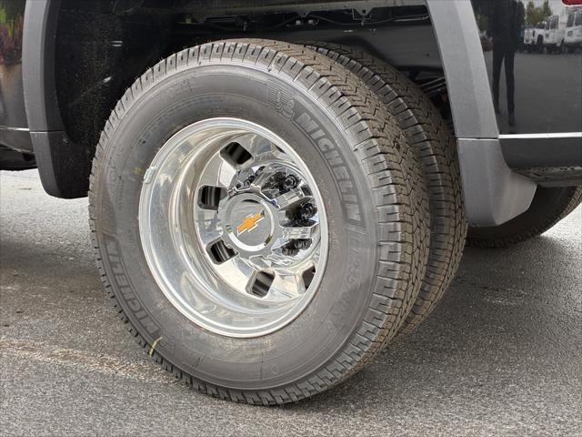 2026 Chevrolet Silverado 3500HD Crew Cab, Long Bed, LT Dual Rear Wheel, RWD