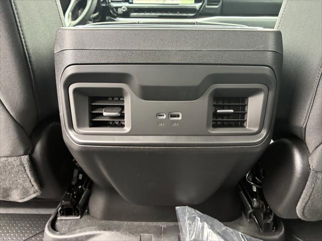 2026 Chevrolet Silverado 3500HD Crew Cab, Long Bed, LT Dual Rear Wheel, RWD