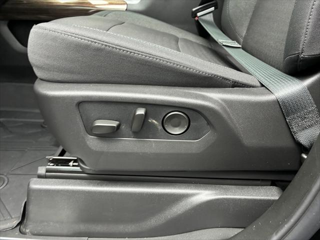 2026 Chevrolet Silverado 3500HD Crew Cab, Long Bed, LT Dual Rear Wheel, RWD