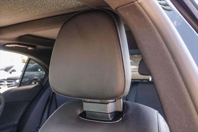 2025 Mercedes-Benz C-CLASS C 300 C 300