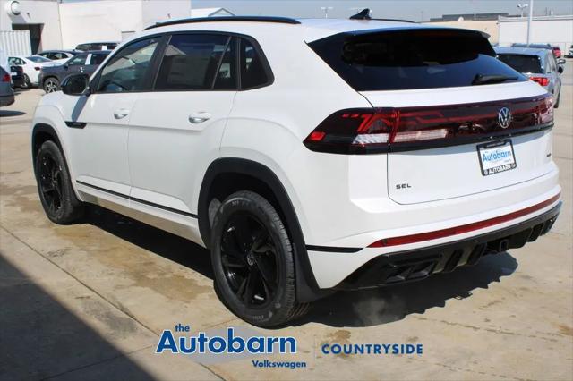 2026 Volkswagen Atlas Cross Sport SEL R-Line Black