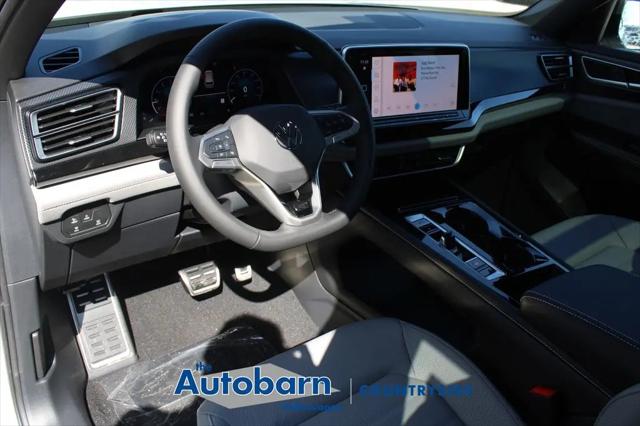 2026 Volkswagen Atlas Cross Sport SEL R-Line Black